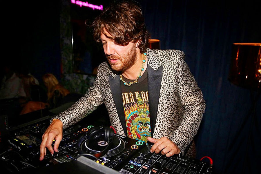 DJ Nicola Zucchi